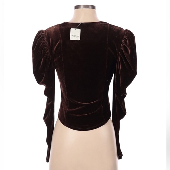 💥SOLD💥Free People Velvet Blouse in Rich Brown - Picture 2 of 3